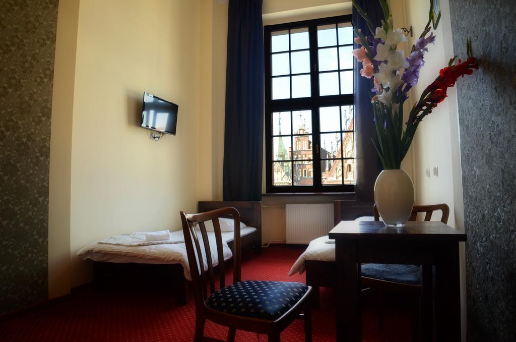 The One Hostel Wroclaw Phòng bức ảnh